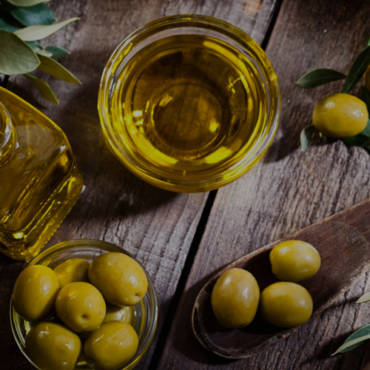 Olive Oil: Six Natural Remedies